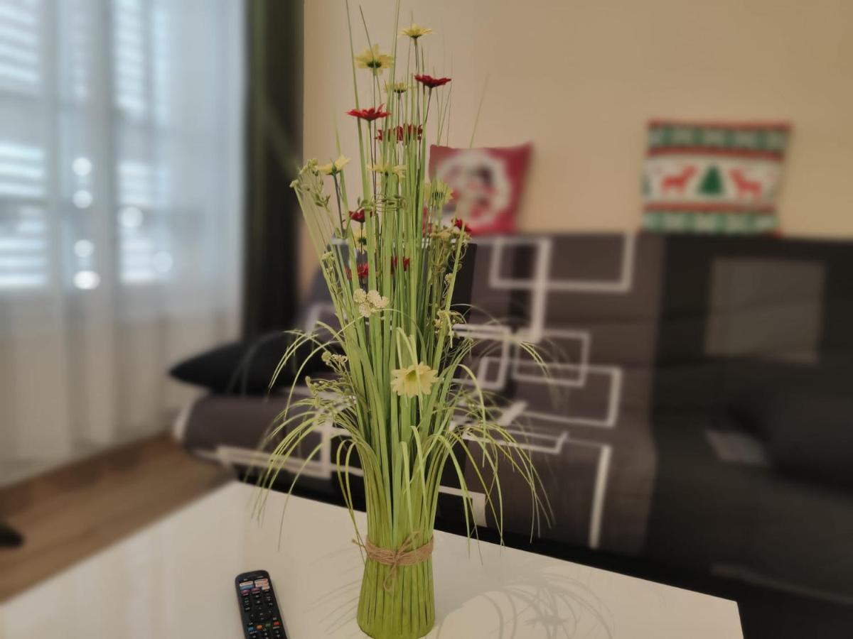 Appartement En Residence Gisors Kültér fotó